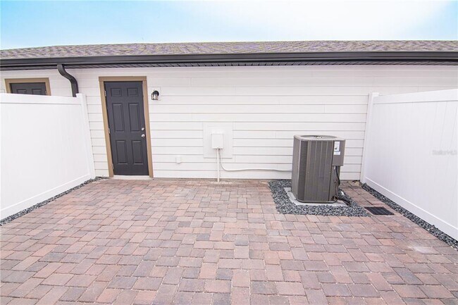 Building Photo - 17741 Japonica Bloom Dr