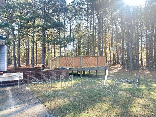 Building Photo - 260 Lick Creek Dr