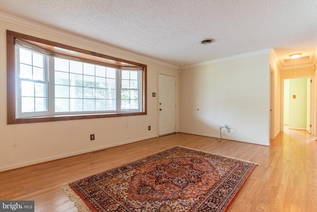 Building Photo - 13032 Worthington Rd