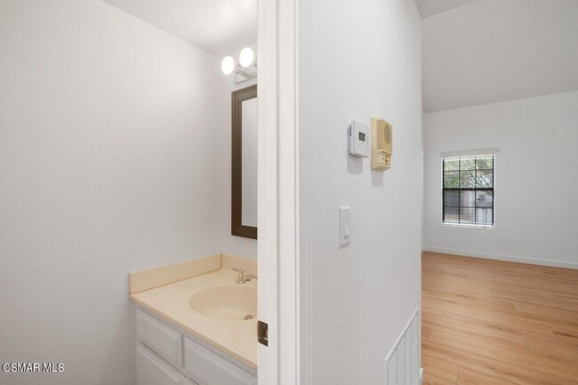 Building Photo - 4139 Lost Springs Dr