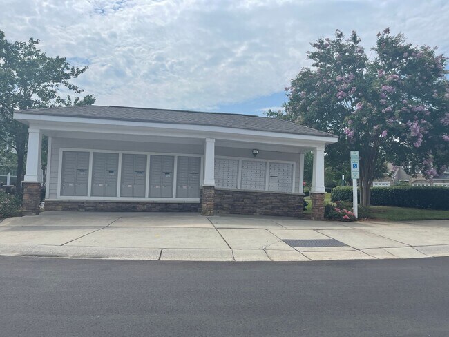 Building Photo - 221 Spring Gardens Drive
