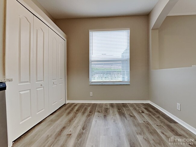 Building Photo - 18315 Brookpark Dr