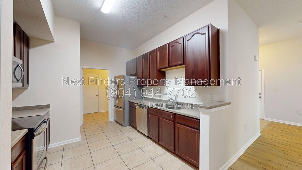 Building Photo - 13785 Herons Landing Way