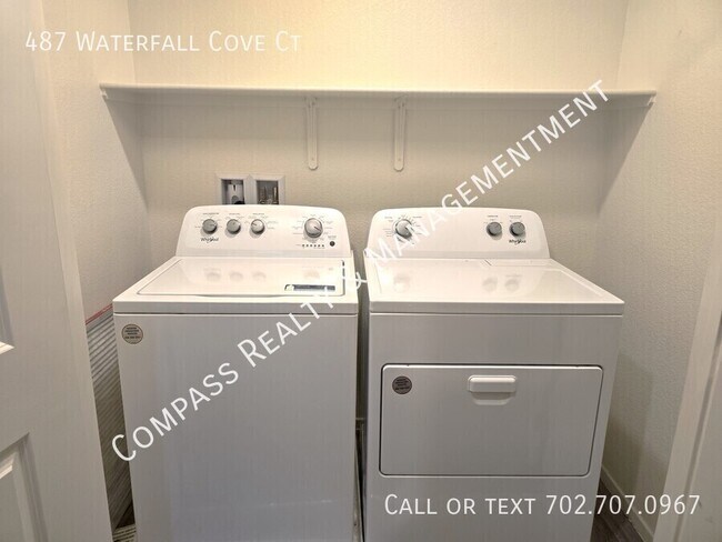 Building Photo - 487 Waterfall Cv Ct