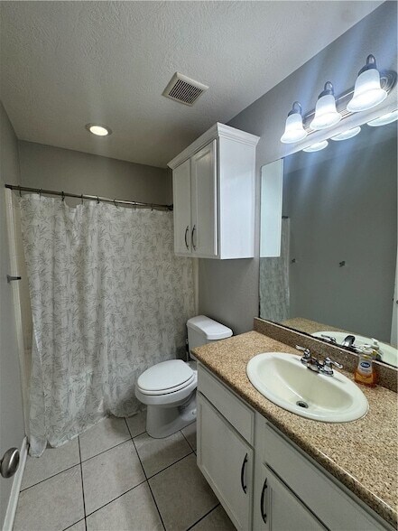 Building Photo - 15518 Baker Meadow Loop