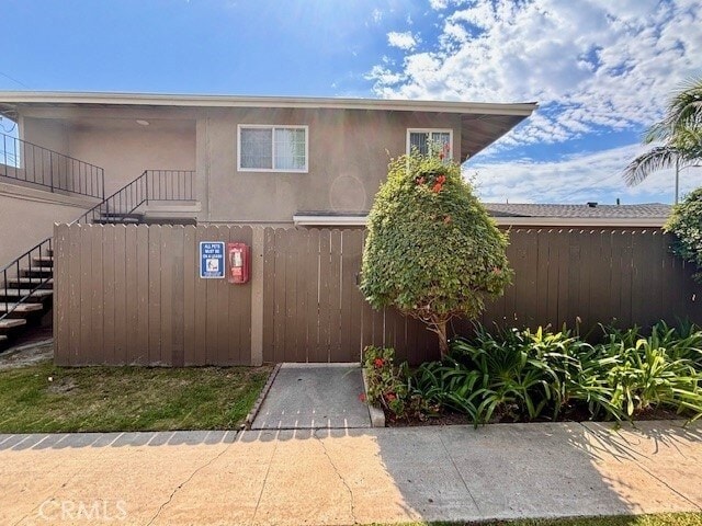 Building Photo - 17102 Emerald Ln