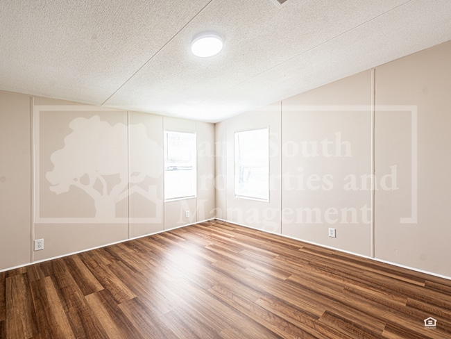 Building Photo - 5115 Rock Dove Loop