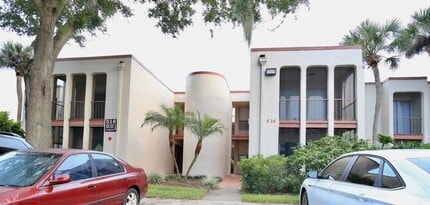 Building Photo - Spacious 1/1 Condo Located in the Royal Arms Condominium - Altamonte Springs