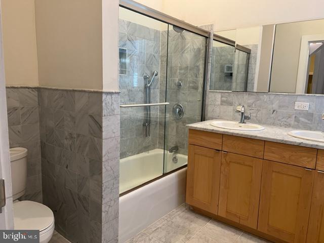 Building Photo - 1615 Walnut St