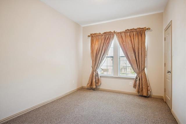 Building Photo - 3808 Vienna St