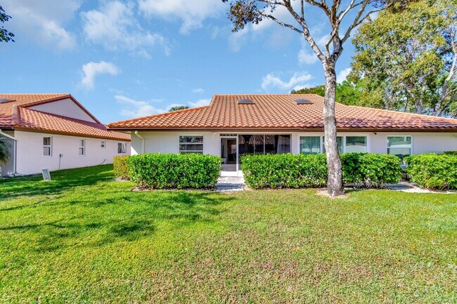 Building Photo - 6100 Waldwick Cir