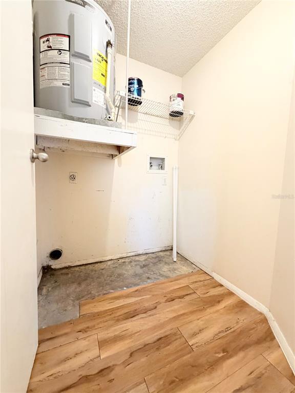 Building Photo - 129 Camphor Cir