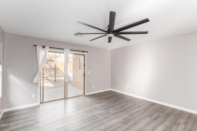 Building Photo - 2518 W Bent Tree Dr