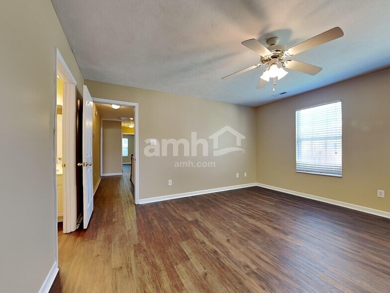 Building Photo - 6937 Cherry Grove Rd