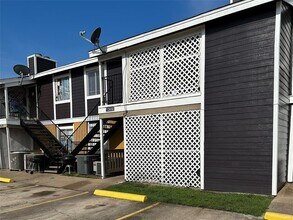 Building Photo - 12658 Ashford Meadow Dr