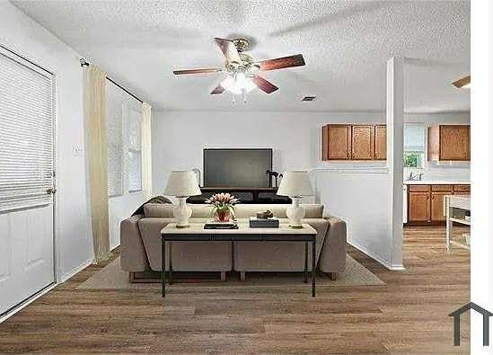 Building Photo - 1665 Stonehaven Pl