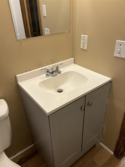 Building Photo - 213 Cherry Tree Dr