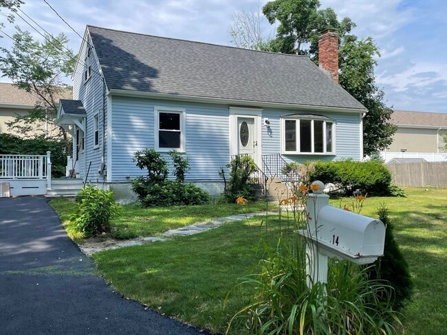 Building Photo - 14 Dearborn Rd