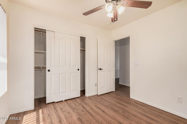 Building Photo - 7352 W Valencia Dr