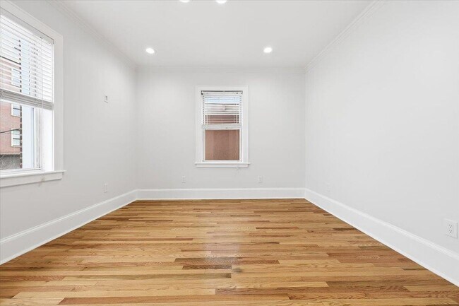 Building Photo - 6033 Monitor Pl