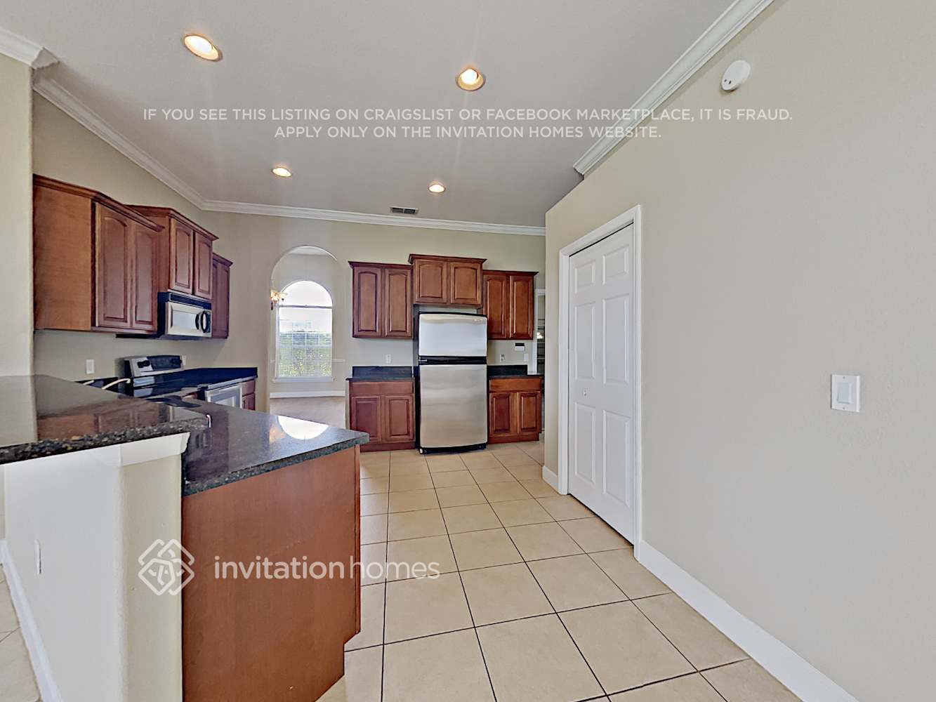 Building Photo - 2818 Kinsley St