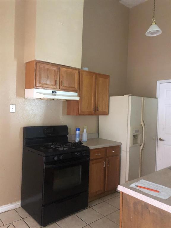 Primary Photo - 10009 Rosbrook Dr