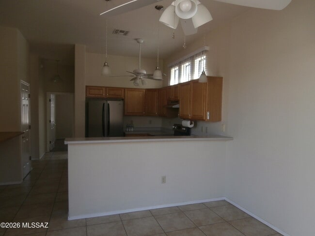 Building Photo - 948 W Ashworth Rd