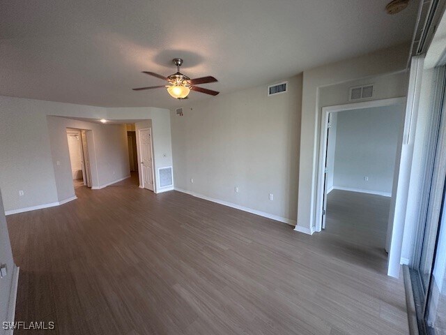 Building Photo - 10339 Whispering Palms Dr