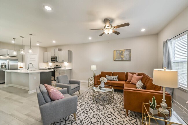 Building Photo - 3623 Pathfinder Ct
