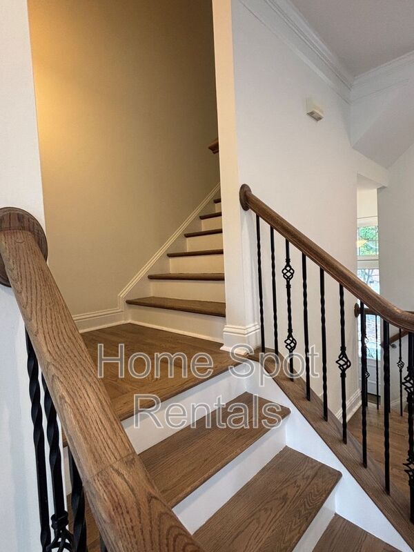 Building Photo - 2664 Rivers Edge Dr NE