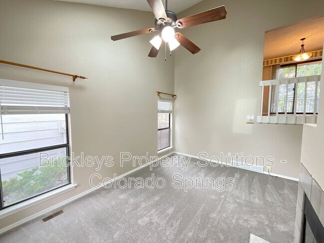 Building Photo - 8214 Steadman Dr