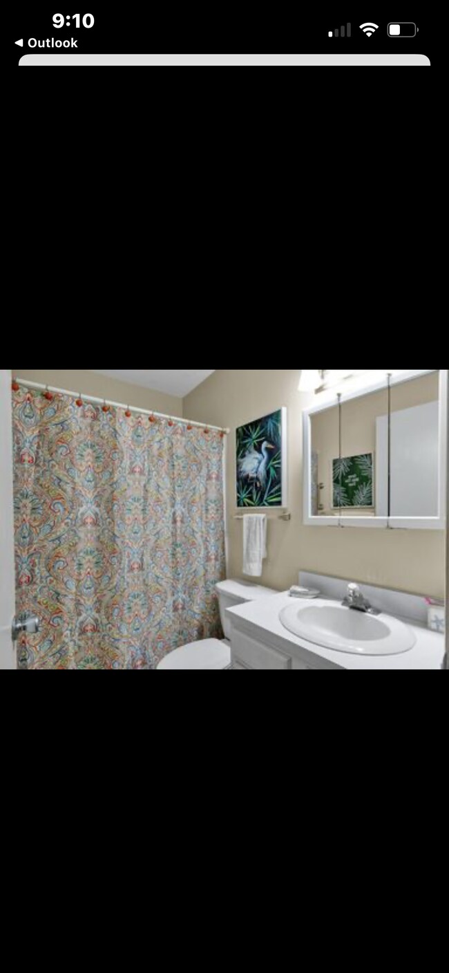 Building Photo - 84 Crooked Tree Ln