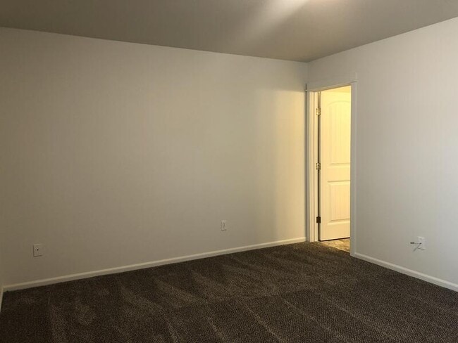 Building Photo - 2444 SW 23rd St