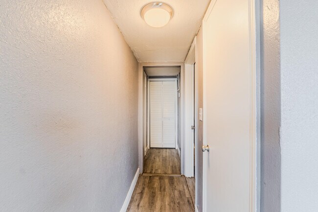 Building Photo - 112 W 34th St