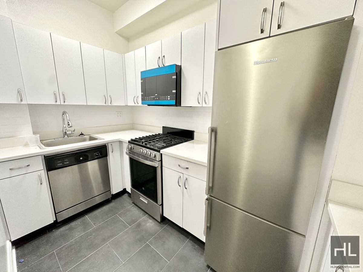 Building Photo - WEST 22 STREET