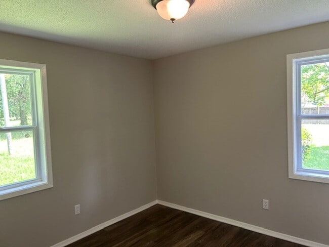 Building Photo - 101 Normandy Ave