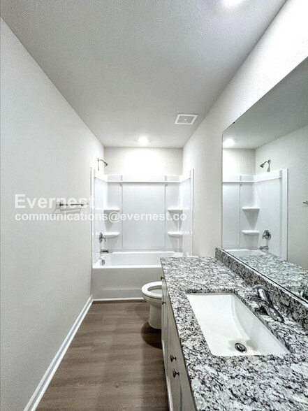 Building Photo - 2172 Willow Gln Dr