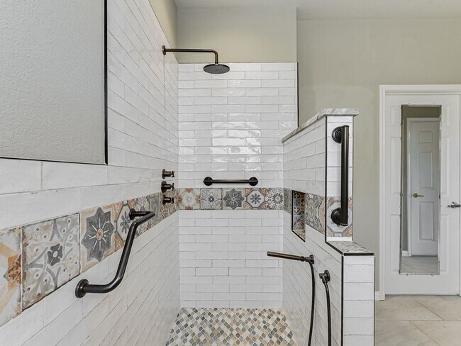 Building Photo - 138 Dewberry Dr