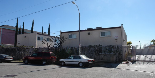 Building Photo - Simpson Arbor