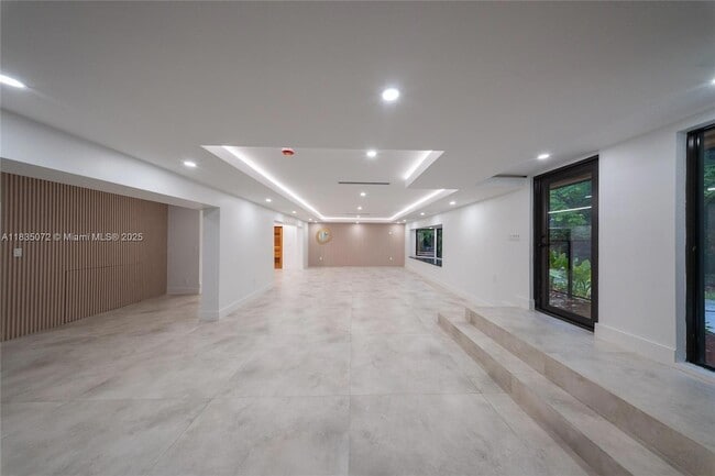 Building Photo - 6525 SW 133rd Dr