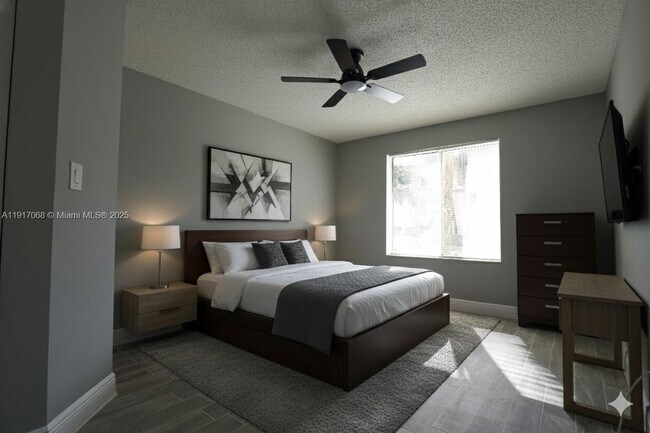 Building Photo - 14104 Glenmoor Dr