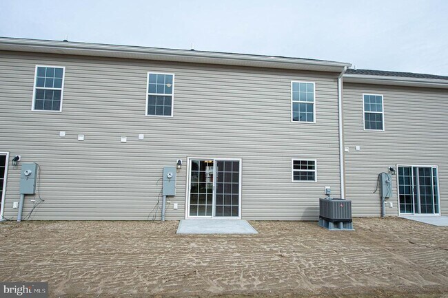 Building Photo - 242 Morgans Ct