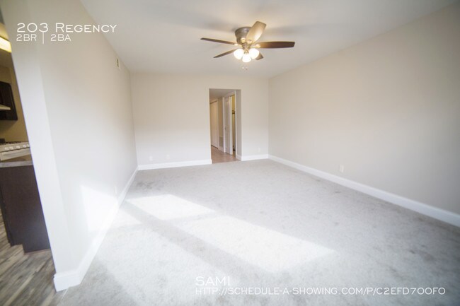 Building Photo - 203 Regency