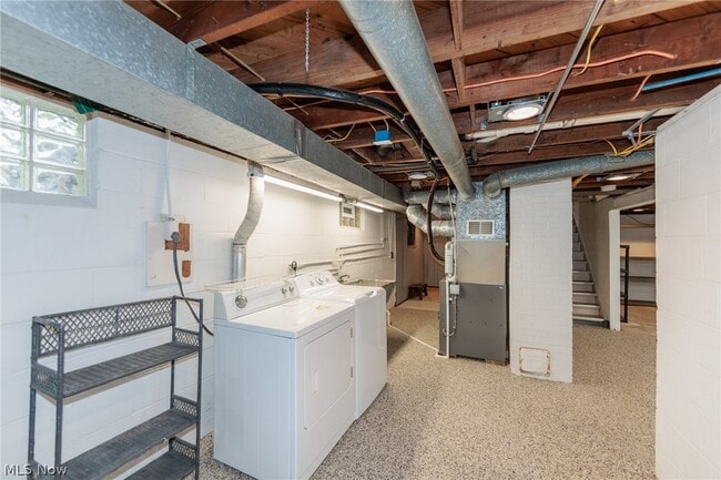 Building Photo - 7381 Portage St