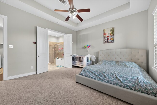Building Photo - 4947 Thunder Creek Ln