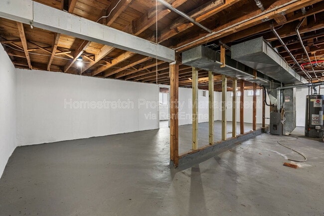 Building Photo - 9517 Lydell Dr