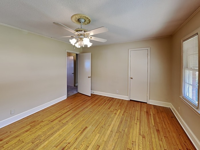 Building Photo - 1432 Mt Gallant Rd