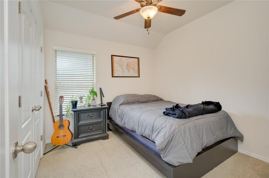 Second Bedroom - 1004 Dyer Creek Pl