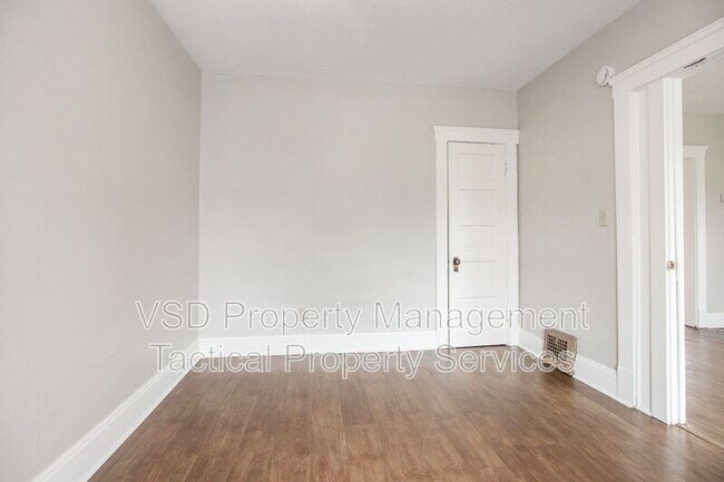 Building Photo - 4409 Bucyrus Ave