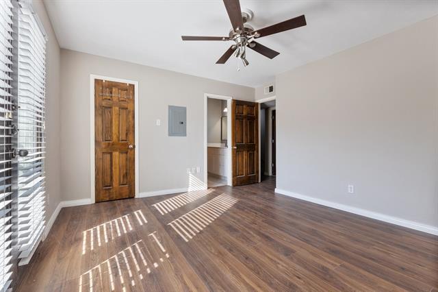 Building Photo - 10109 Regal Park Ln